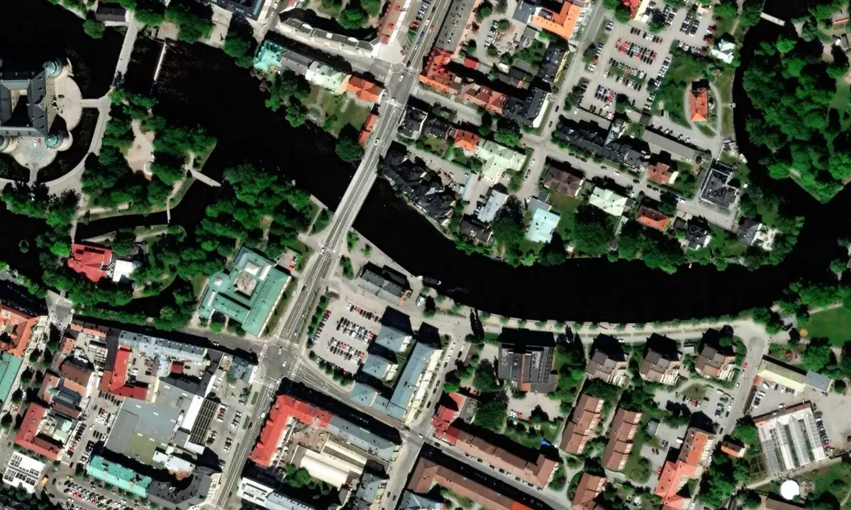 Flyfoto av Örebro