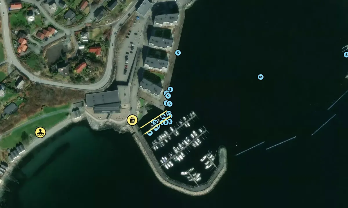 Satelite image of Os Hamn