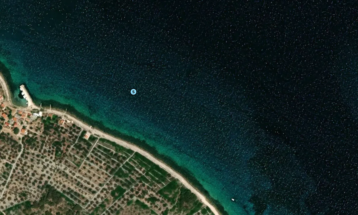 Satelite image of Otok Gangaro