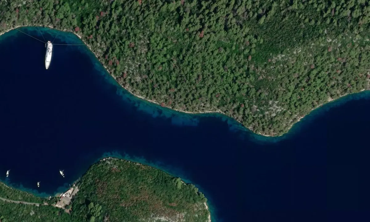 Flyfoto av Otok Kobrava