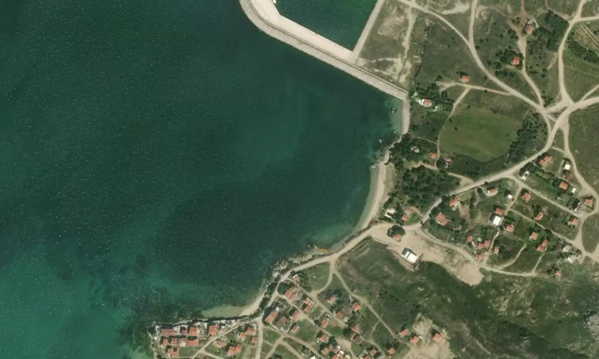 Flyfoto av Outside Avşa Port / Mavikoy Marina