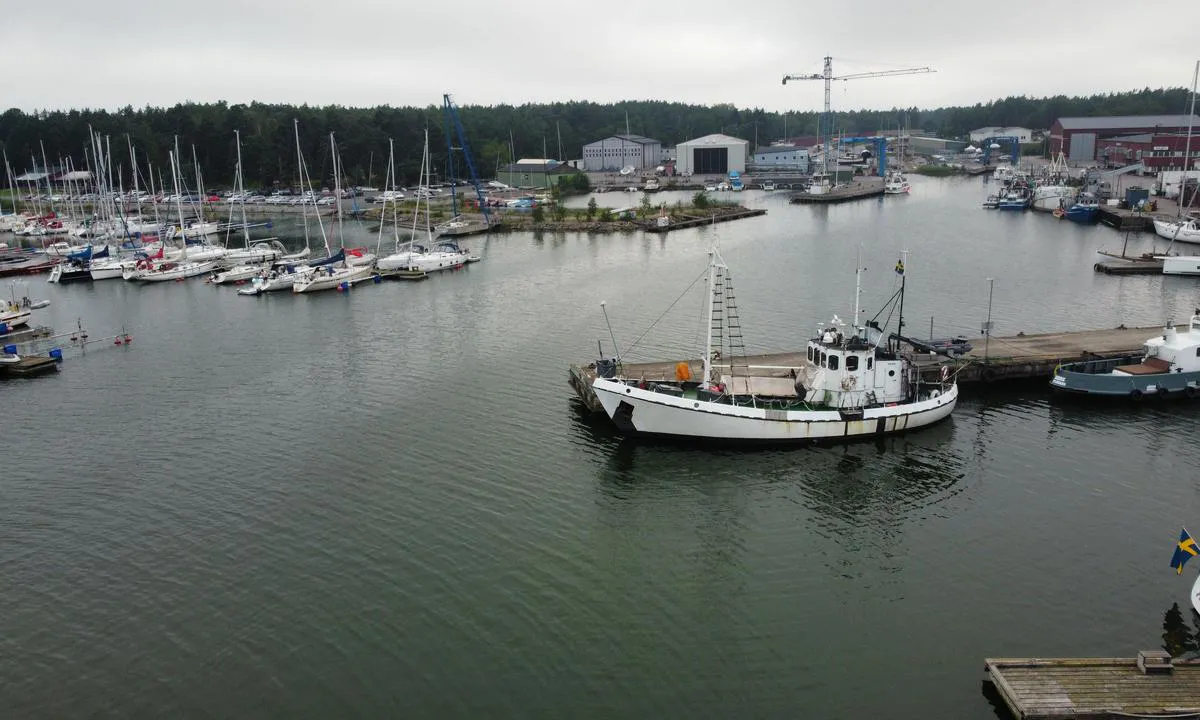 Oxelösund - Fiskehamnen: {"base": "se", "no": "Oxel\u00f6sund - Fiskehavnen", "se": "Oxel\u00f6sund - Fiskehamnen", "en": "Oxel\u00f6sund - The Fishing Harbour", "da": "Oxel\u00f6sund - Fiskerihavnen"}