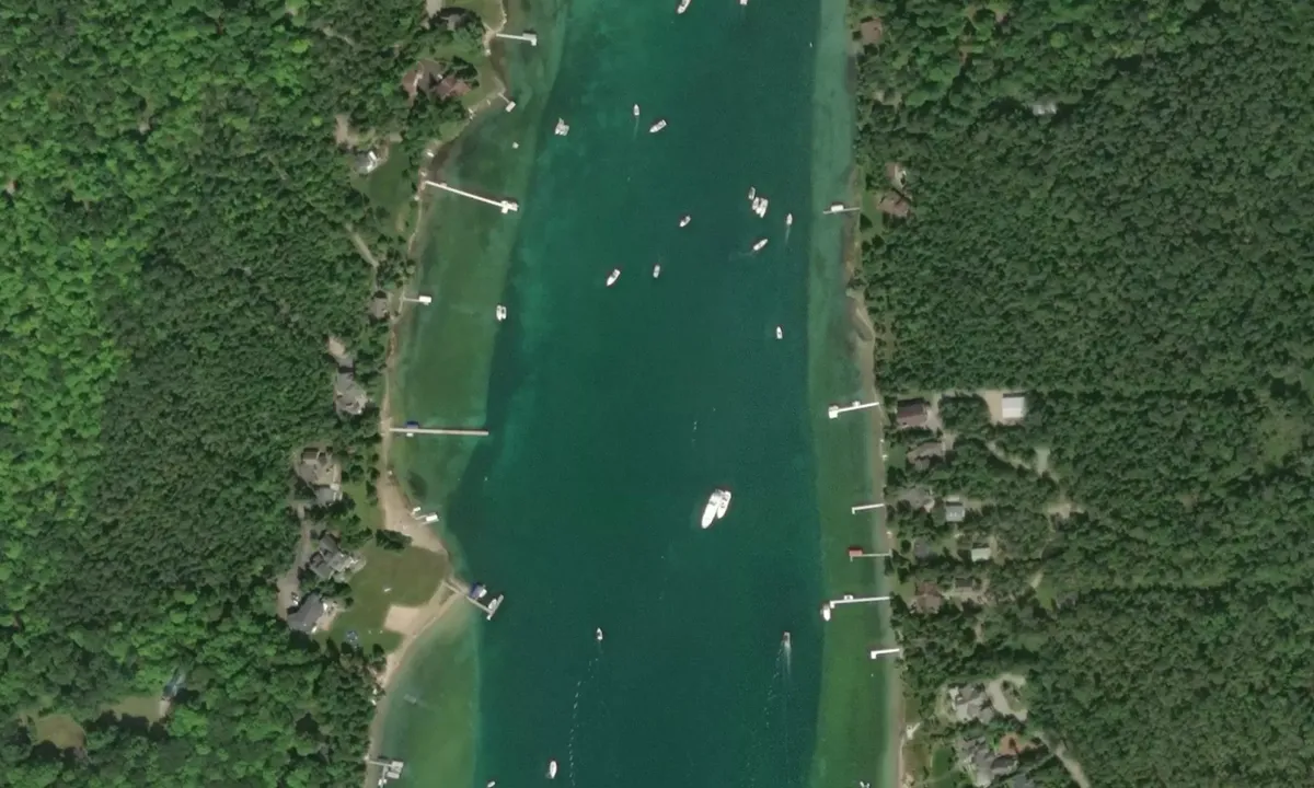 Flyfoto av Oyster Bay
