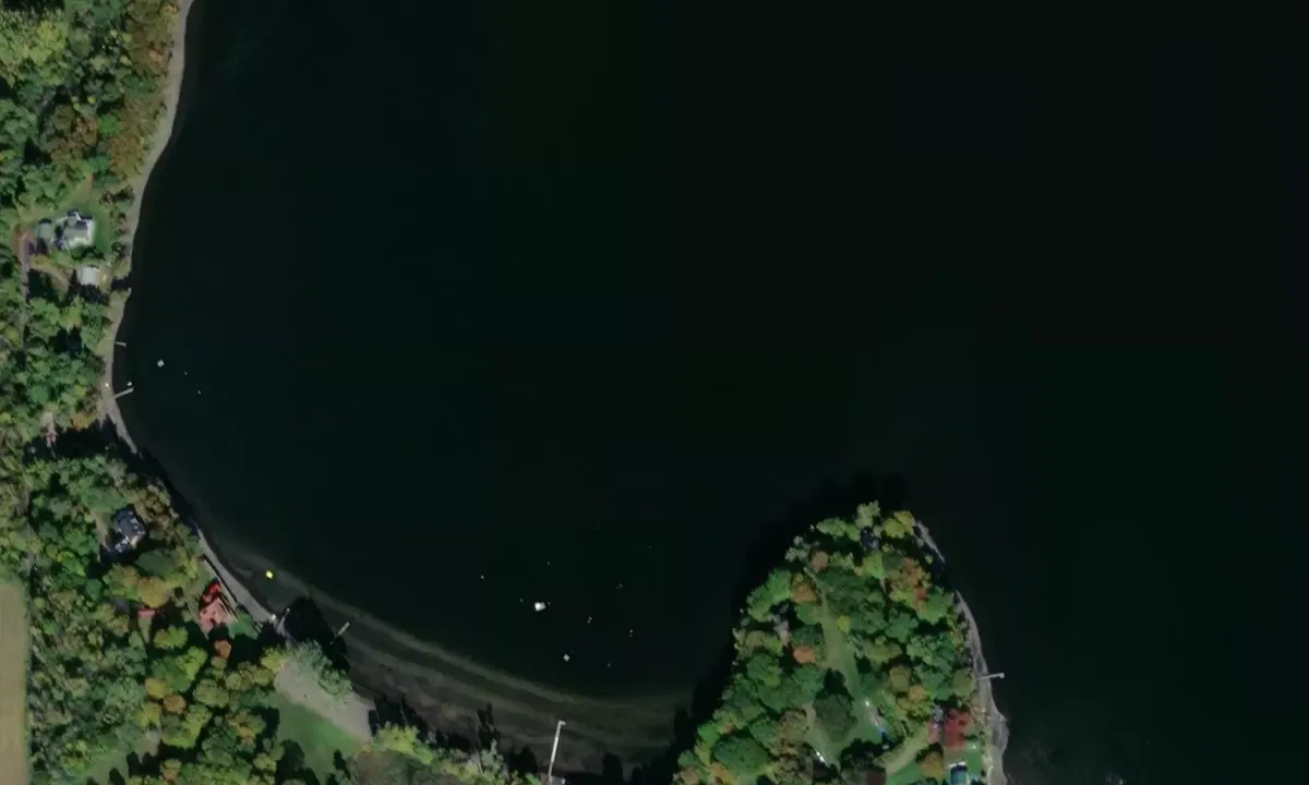 Satelite image of Paradise Bay