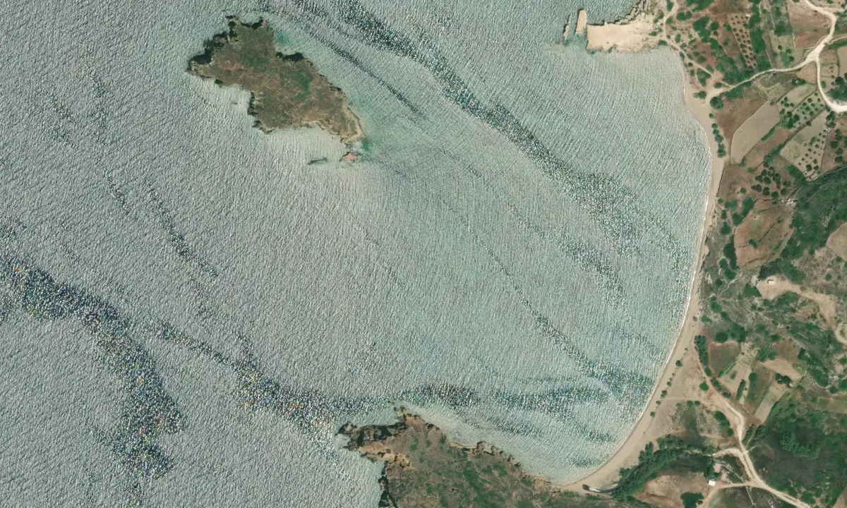 Flyfoto av Paralia Dekas