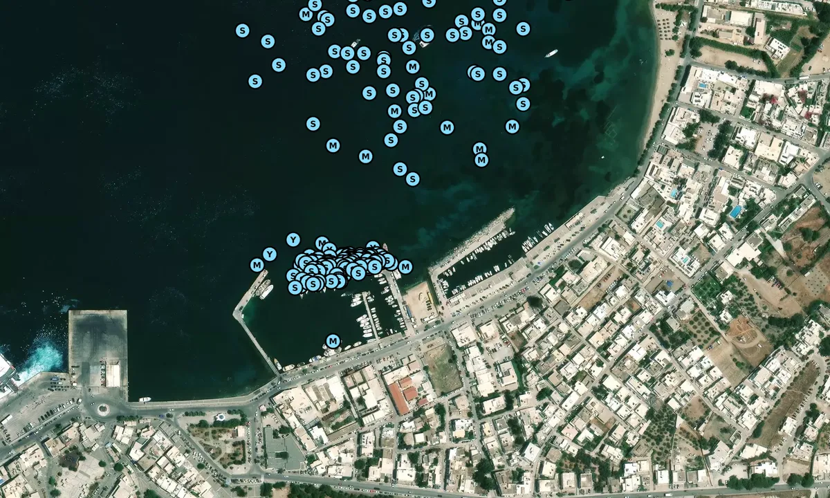 Satelite image of Paroika marina