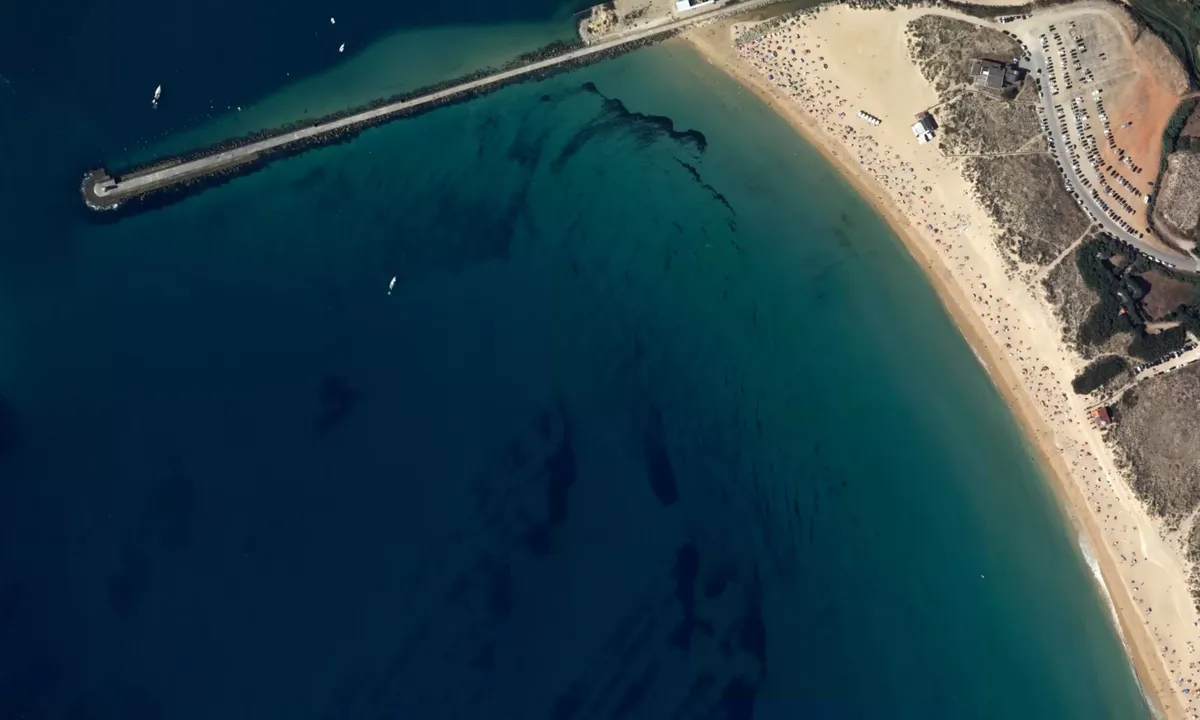 Flyfoto av Peniche Molhe Este
