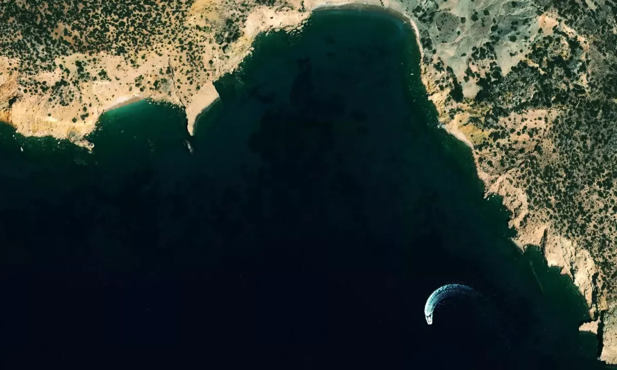 Flyfoto av Pezoulia Beach