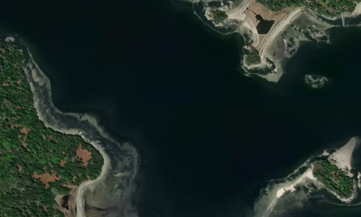 Flyfoto av Pickering Cove 1