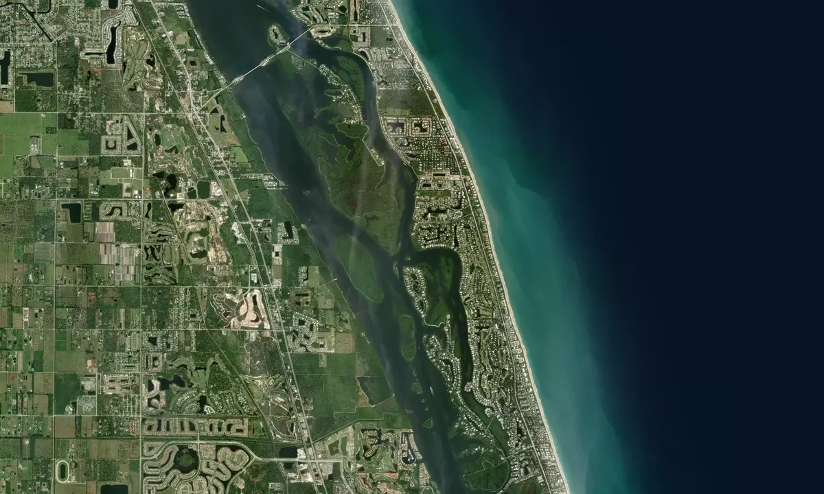 Flyfoto av Pine Island - 3