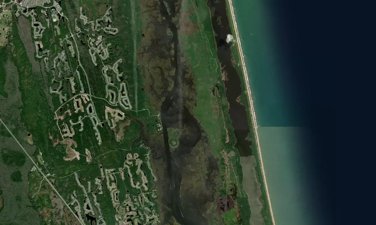 Flyfoto av Pine Island North