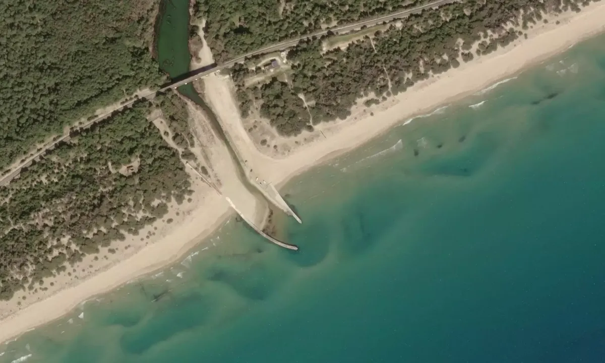 Flyfoto av Pino di Lenne