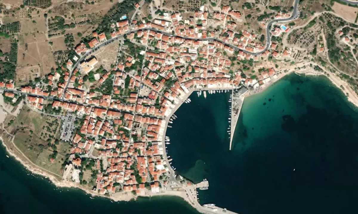 Flyfoto av Pithagorion