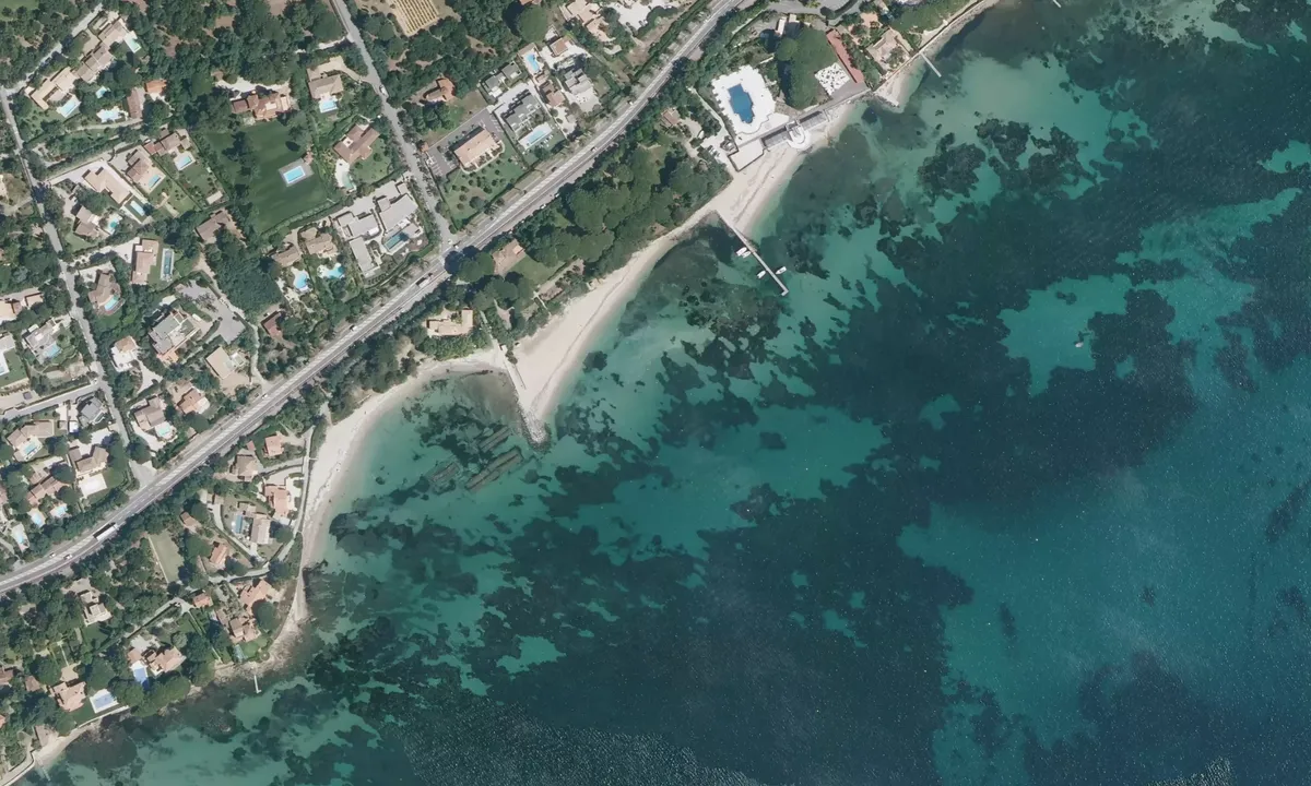 Flyfoto av plage Beauvallon