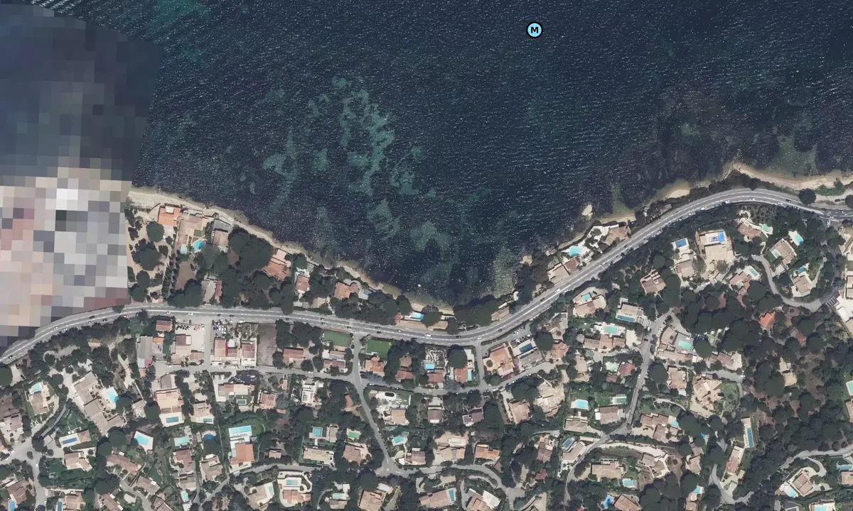 Satelite image of Plage de la Moune