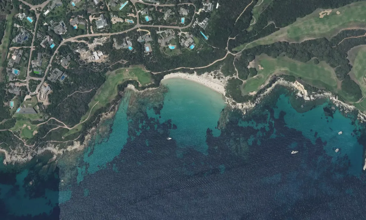 Flyfoto av Plage du Grand Sperone