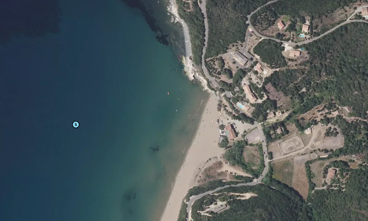 Satelite image of Plage Farinole