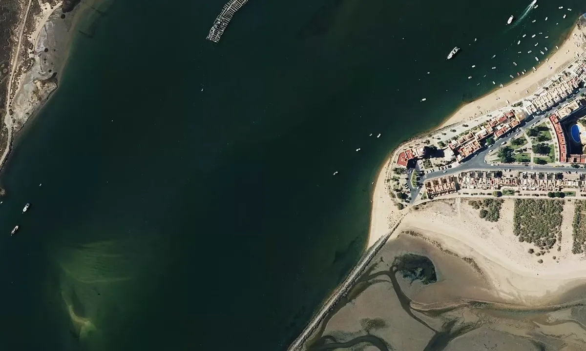 Satelite image of Playa De La Punta Del Caimán