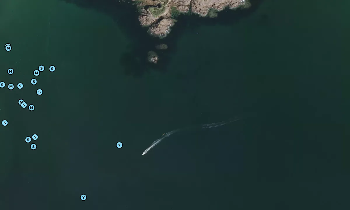 Satelite image of Pointe de Penkernéo