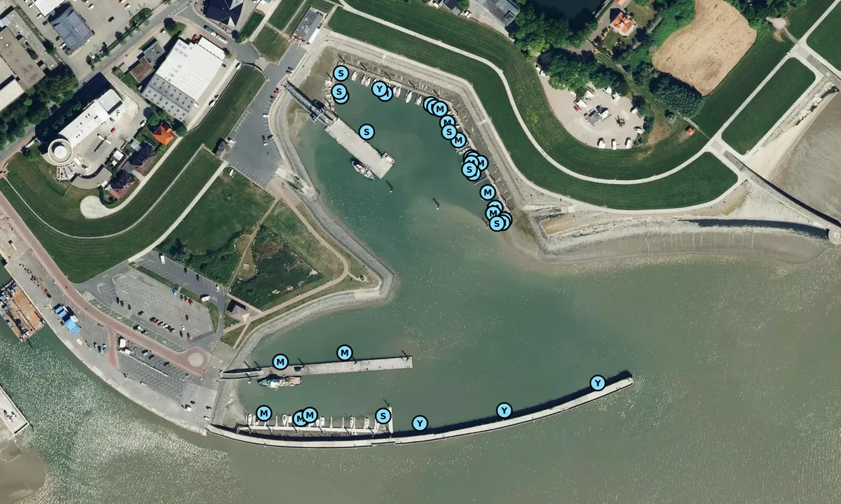 Satelite image of Pontonhafen (Nassauhafen)