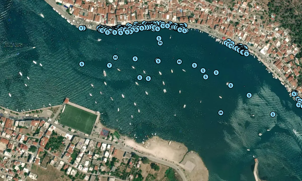 Satelite image of Poros channel anchorage