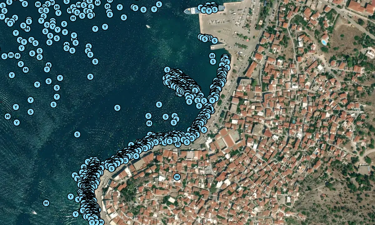 Satelite image of Poros Town Quay