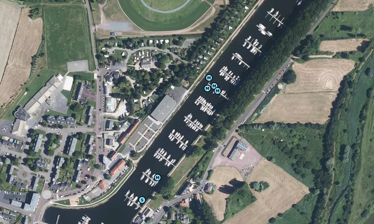 Satelite image of Port Carentan