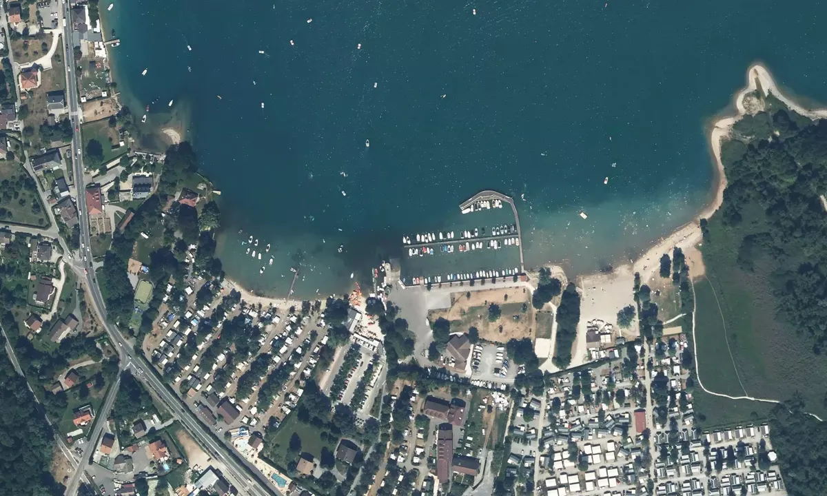 Satelite image of Port de Doussard