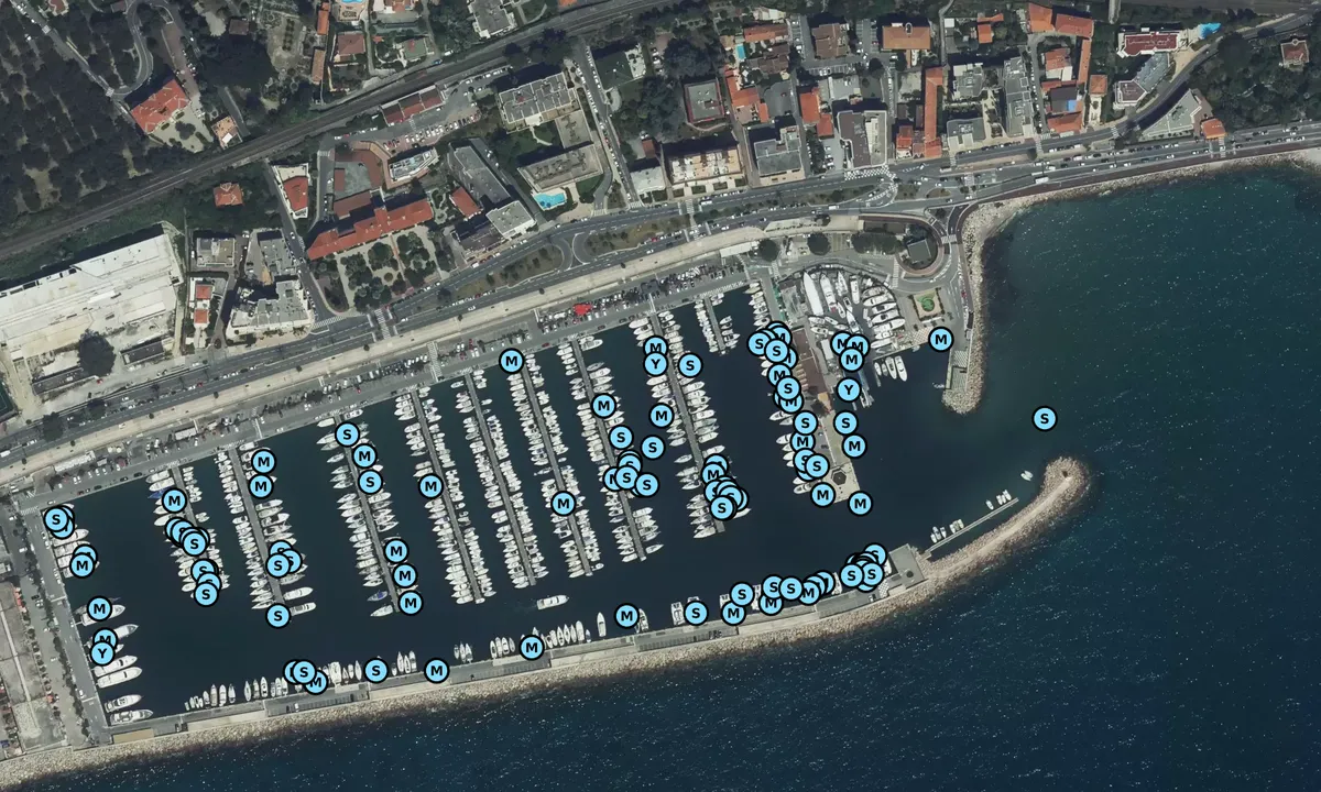 Satelite image of Port de Menton Garavan