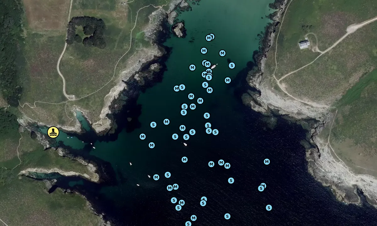 Satelite image of Port Kérel