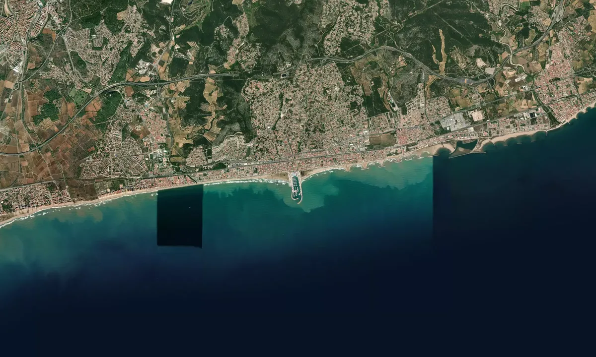 Flyfoto av Port Segur