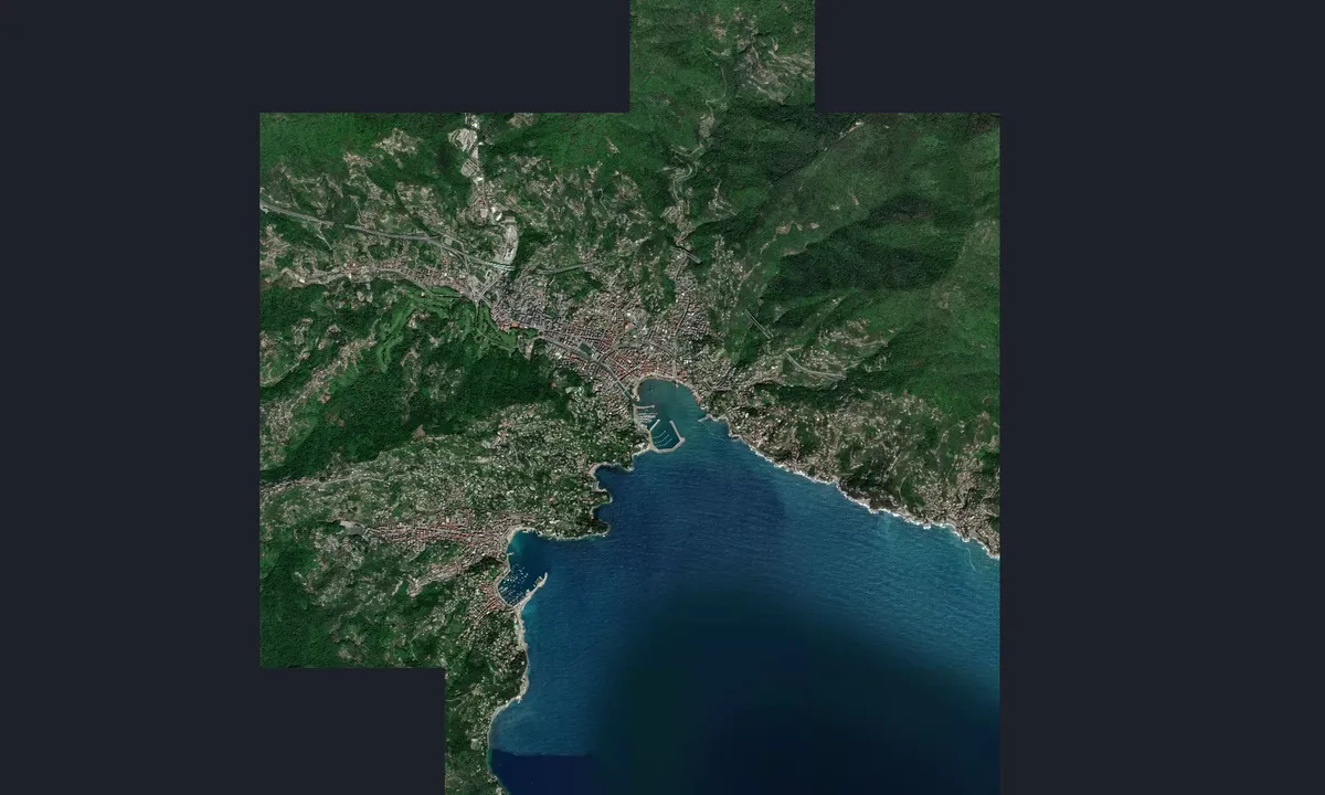 Flyfoto av Porto Carlo Riva