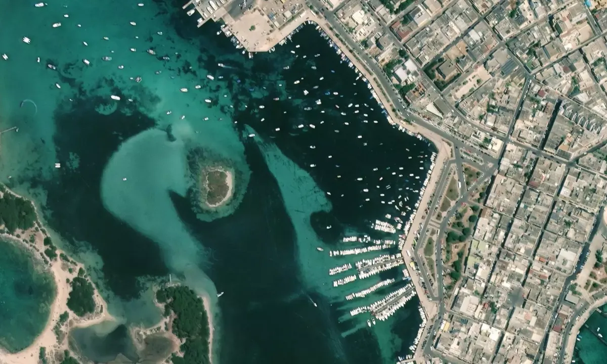 Satelite image of Porto Cesareo
