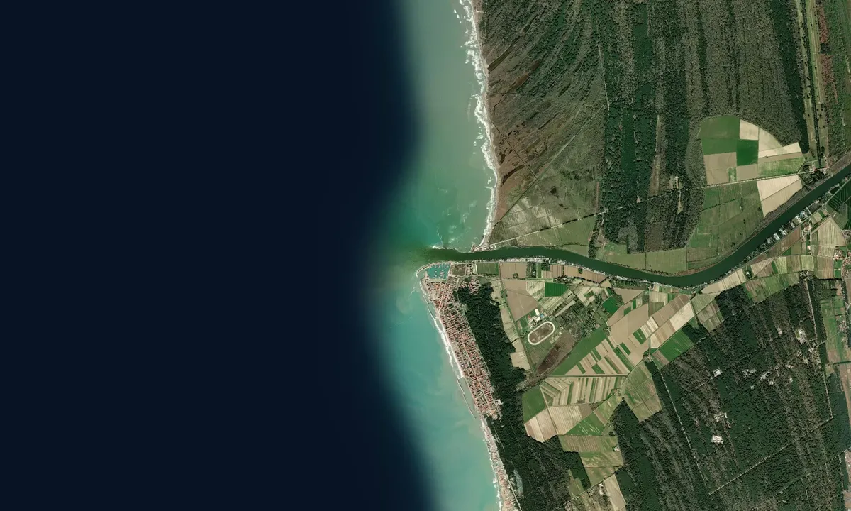 Flyfoto av Porto di Pisa 1