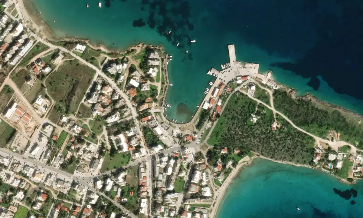 Flyfoto av Porto Rafti 1