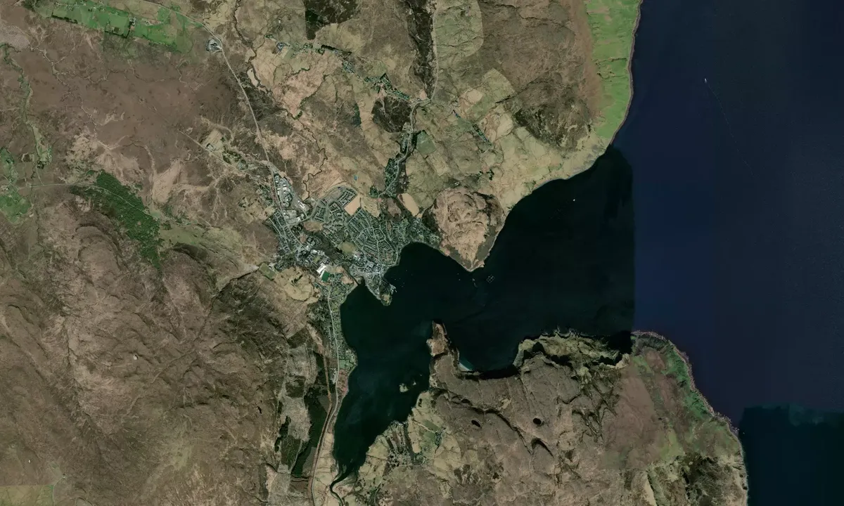 Flyfoto av Portree Harbour
