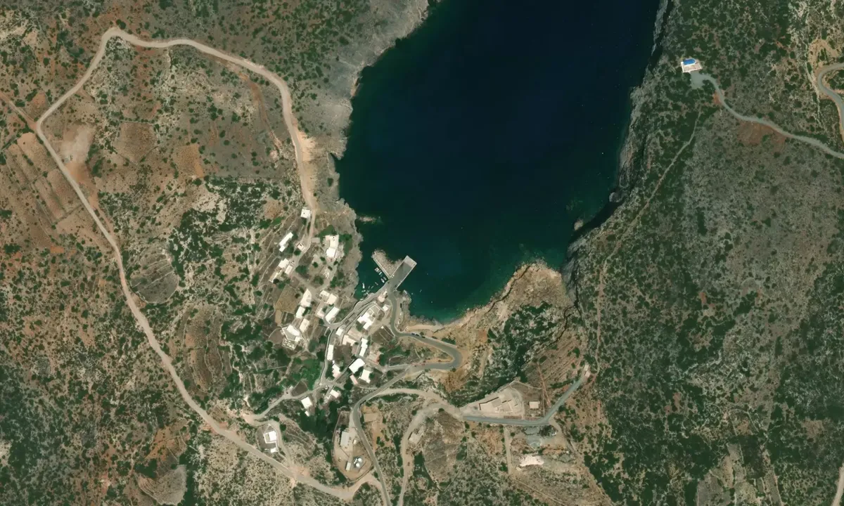 Flyfoto av Potamos