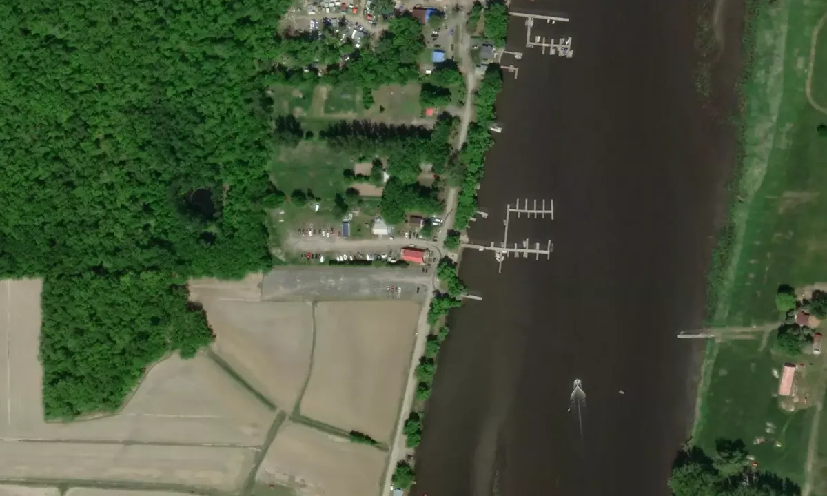 Satelite image of Pourvoirie du Lac Saint-Pierre