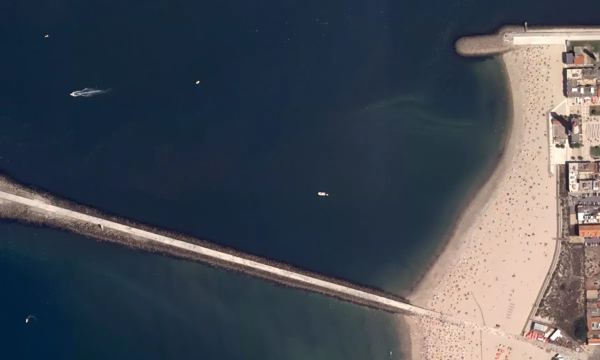 Satelite image of Praia da Meia Laranja