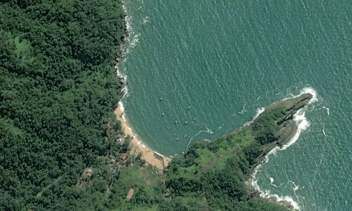 Satelite image of Praia Serraria