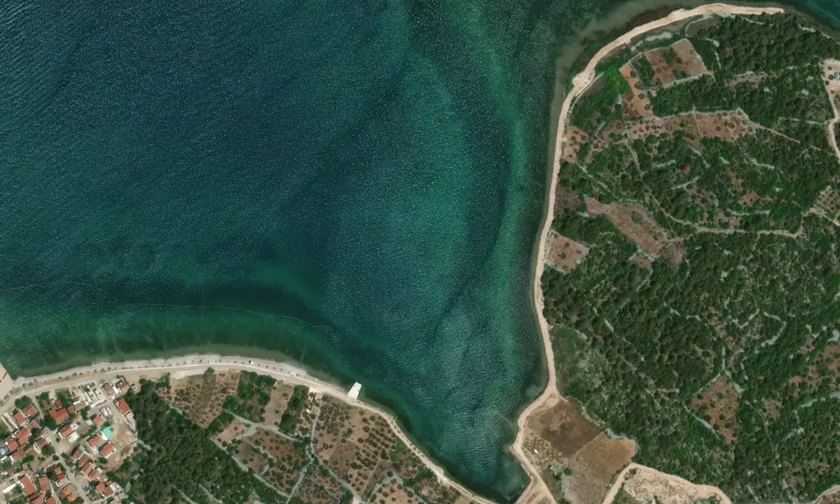 Flyfoto av Prokljansko Jezero