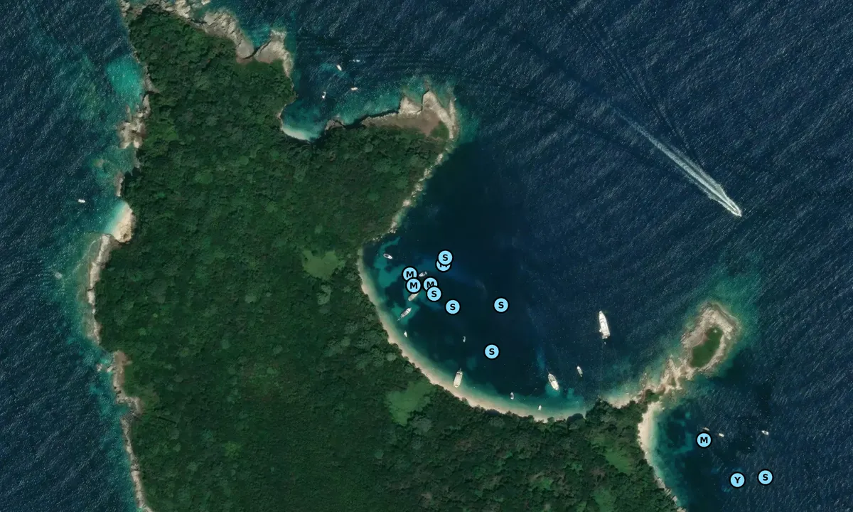 Satelite image of Psaromyta Bay