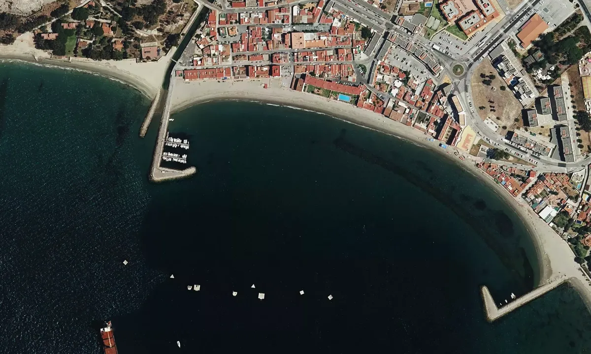 Flyfoto av Puente Mayorga