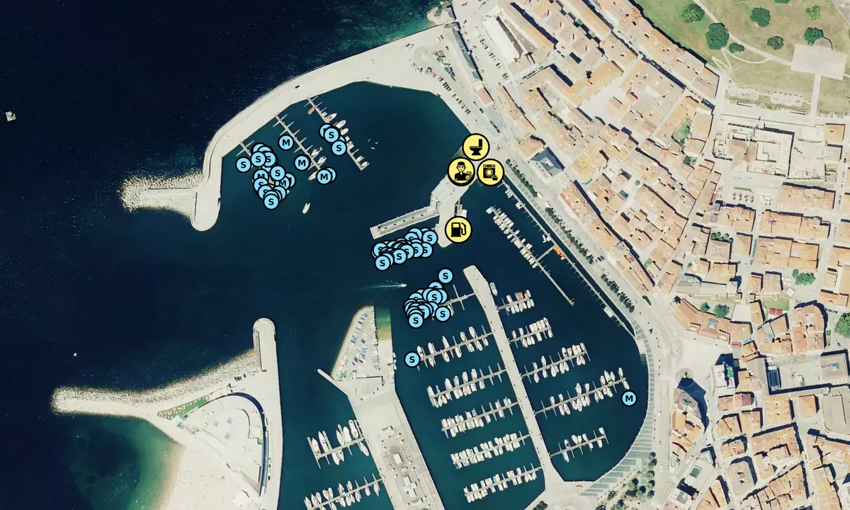 Satelite image of Puerto Deportivo Gijon