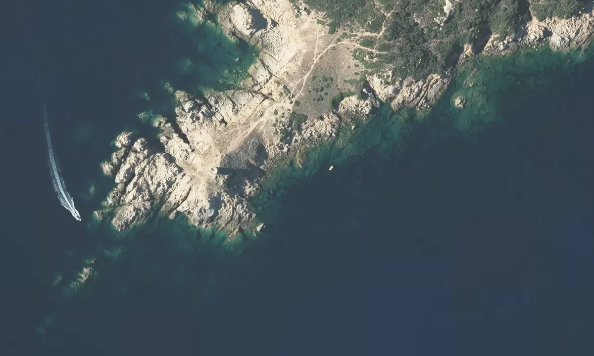 Satelite image of Punta d Omigna