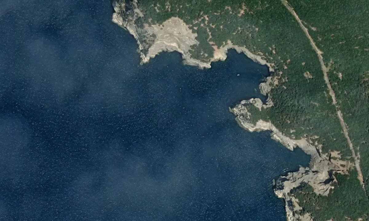 Flyfoto av Punta del Pittone