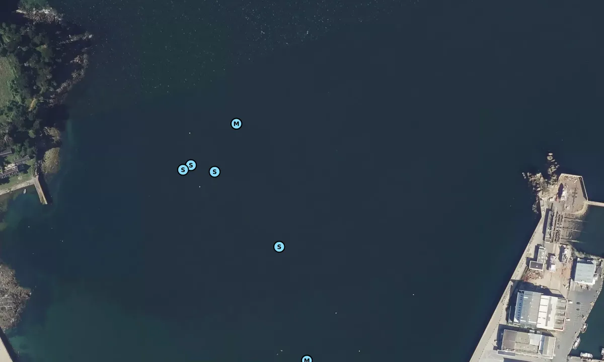 Satelite image of Rade du Guet
