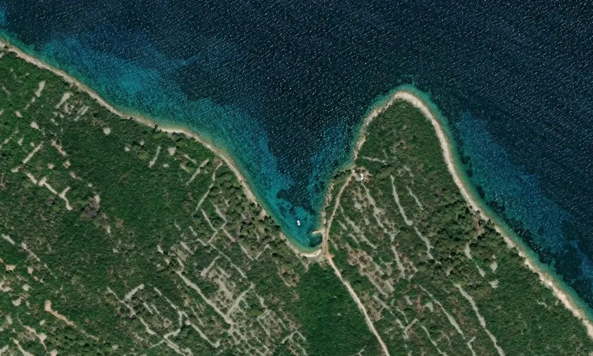 Satelite image of Rajska uvala