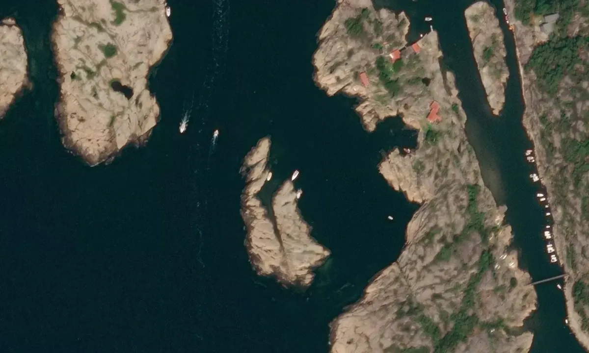 Flyfoto av Rakskjæra