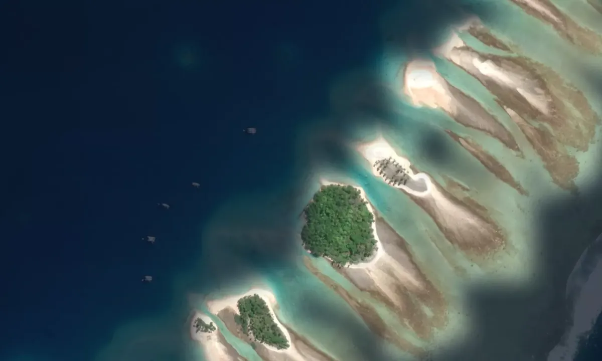 Flyfoto av Raroia